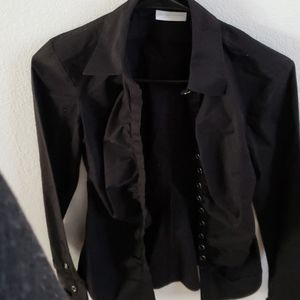 New York & Company collared shirt, former fitting